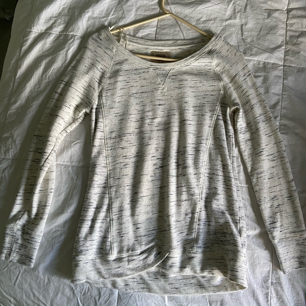 Heather light gray & white sweater top